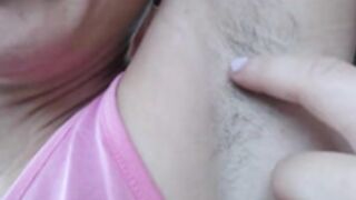 2 girls armpit show off 2