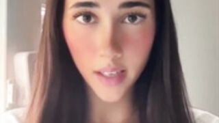 izzy green tik tok