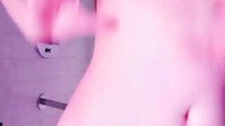 Chinese Wecam Girl Pink Pussy