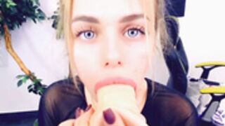 Funnybunny dildo deepthroat