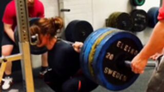 SUPER STRONG GIRL , GRUNTING AND SCREAMING