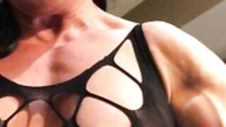 tight black dress curl and flex