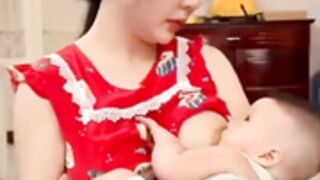 tiktok 美女喂奶合集