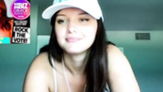 emilyjoneschat 2023-05-04_12-13-39_758