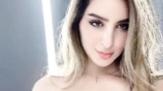 rosa verte nude big boobs