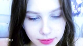 avrora_deis is AWESOME alas never shows fully w/ face