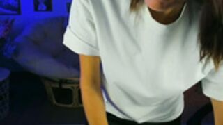 mistybarnes - beautiful milf, really interesting...