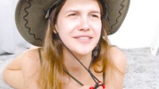 eli_sun nude show