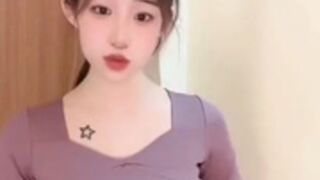 Request live navel fingering