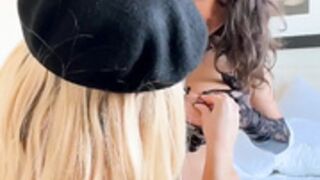 MatiLdem Lesbian Play
