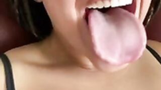 JXMAICAN QUEEN TONGUE UVULA MOUTH FETISG