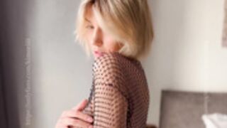 Kimoriii - Fansly PPV Nude under fishnets