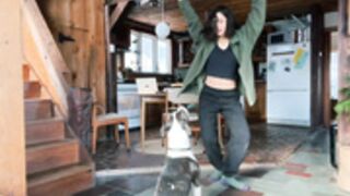 cyncyncyn - OF dancing with doggo (2022)
