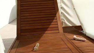 Niki Play With Her Booty Hole