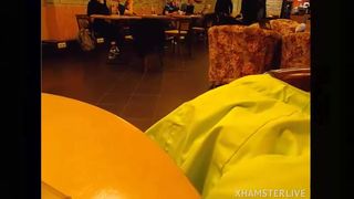 AirFixFlex Flash Tits in a Public Placer