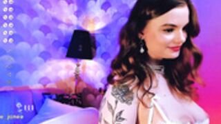 hottie_jane exquisitely beautiful hoe, I'm falling 4her