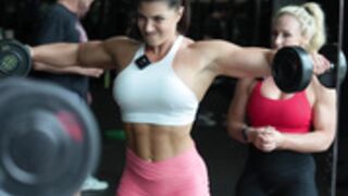 BUFF GIRL MOANING AND GRUNTING