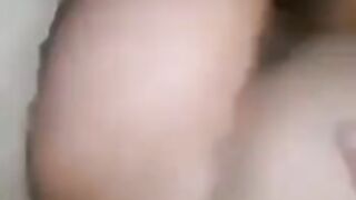 Bangladeshi Girl Shanti Rehman Nazia's viral video.