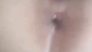 Bangladeshi Girl Shanti Rehman Nazia's viral video.