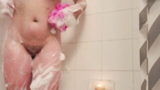 TindraFrost - Soapy Tease