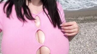 Busty_Ema beach flash 1