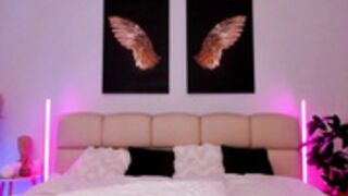 Li__Na Лера Токарска курва с Одессы ебёт мозги и плачет