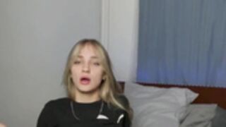 Nastya Sun Masturbating