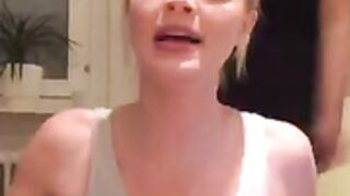 Svenska tjejer dumma sig