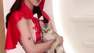 Jeon Ji Su red riding hood lingerie