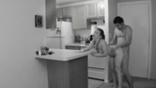 Starzis Emilia Song- 3some CumSwap - ManyVids