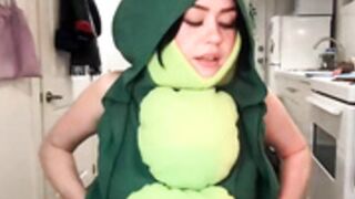 Littlesugarpea Flashes Undies and Tits