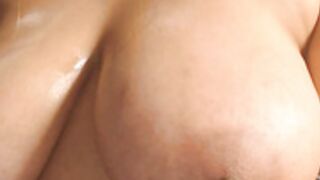 Oh_Mona Webcam Show 1