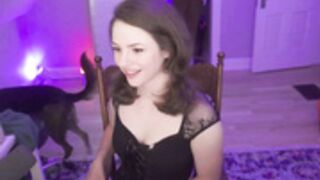 sophiespalace-chicks wth ticks - most fun on MFC