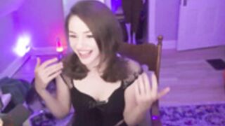 sophiespalace-chicks wth ticks - most fun on MFC