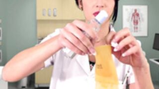 Five types of different latex gloves