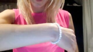 blonde with beautiful biceps and eyes