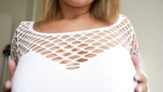 Manja - Titten und Nippel - Wichsanleitung