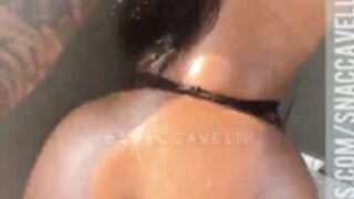 Katanah tease fucks in her balcony