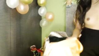 MissMasie trying outfits