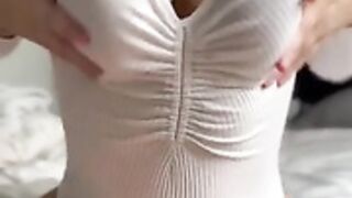 Thick girl shows her knockers