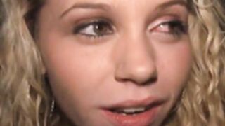 Moneytalks - Alisha King - Bartender lovin