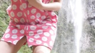 Naomi Wildman Outdoors Moment