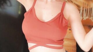 Carmen rae / Makoshake red top jeans