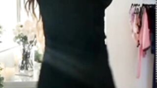 Vivi Castrillon striptease