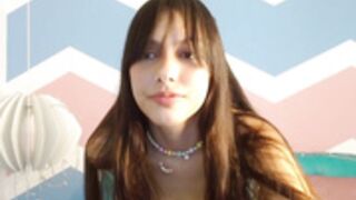 Cookiesam - shaving her pussy - May 3rd 2023