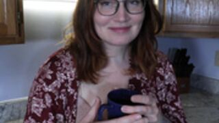 [4K] Bettie Bondage - Mom Knows Exactly What She Wants