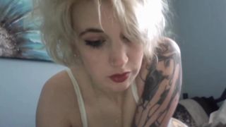 CandyCrushed aka Mandy Morbid 170424 Tits flash