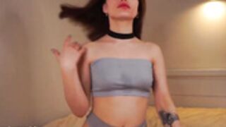 w0wgirls tongue, mouth & spit fetish