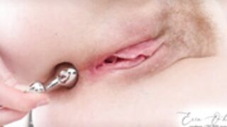 Ernaburn (2 previews in loop)