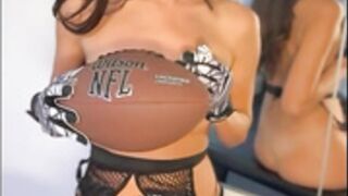 gorgeous OF model Mercedes strips nude